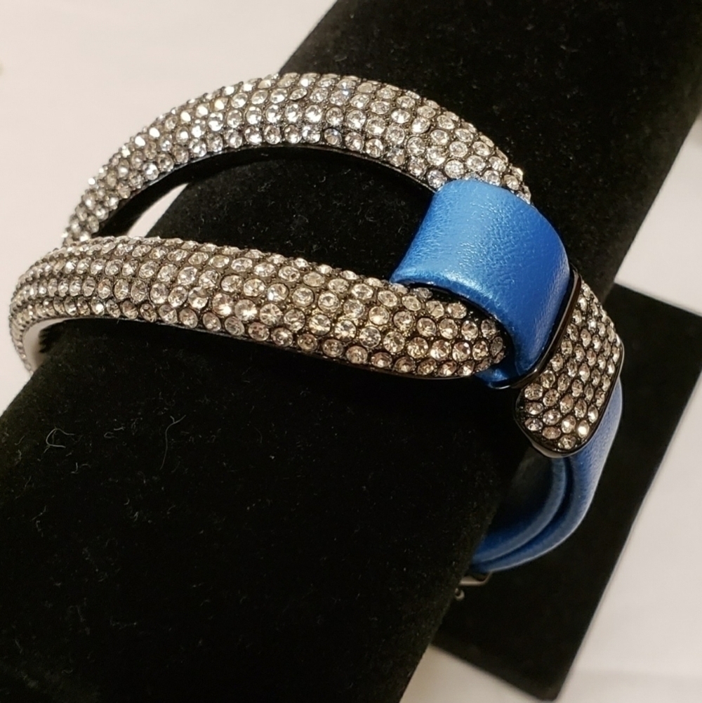 Joan Boyce “Edgy Diva” Pave Bracelet Blue Leather New No Box SPARKLE! - Picture 4 of 11